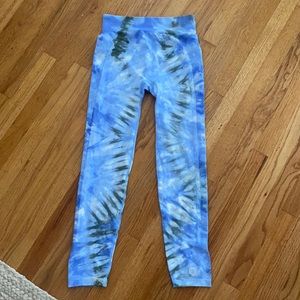 Tory sport high rise tie dye leggings